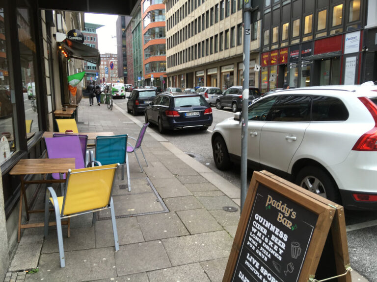 Temporäre Autofreiheit Rathausquartier